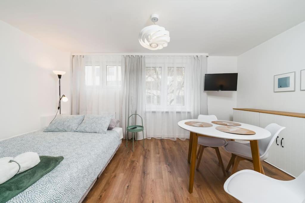 Close To Everywhere, Cosy Place Krakow Bagian luar foto
